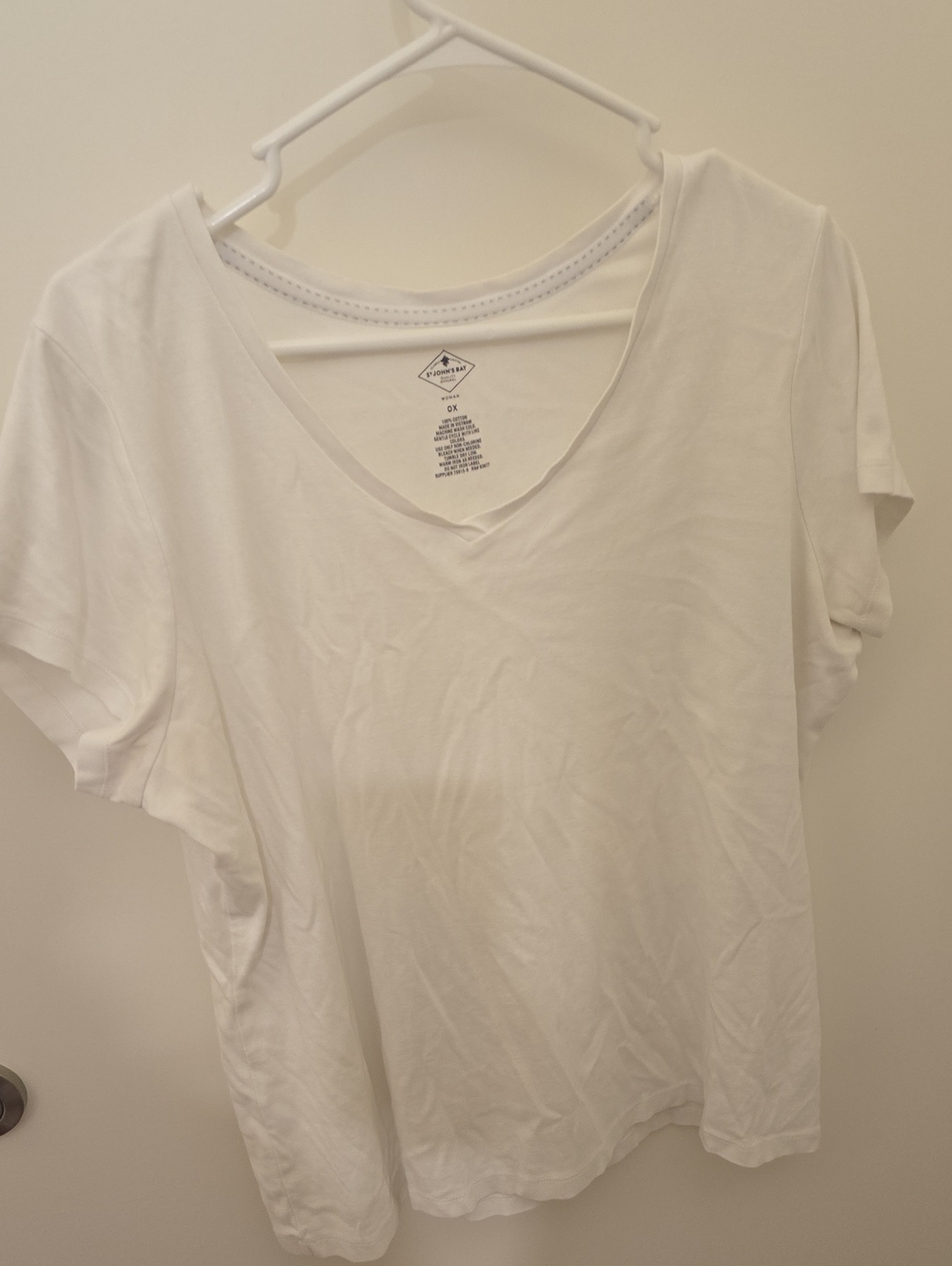 Everyday V-Neck Tee - White